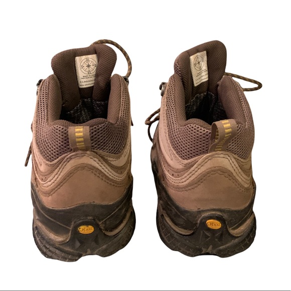Oboz Shoes Oboz Yellowstone Mid Hiking Boots Poshmark